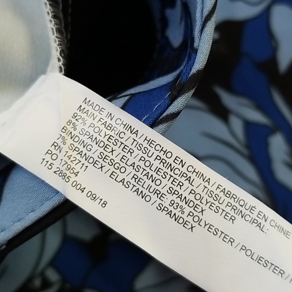 NWT! Eloquii Size 18 Blue Floral Pants - Picture 7 of 7